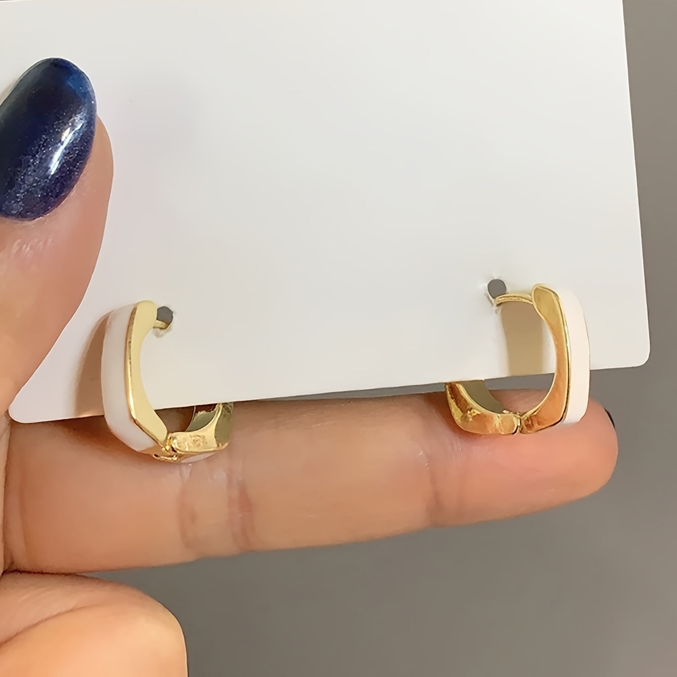 Aretes de Aro Elegancia Real – Bañado en oro de 18k