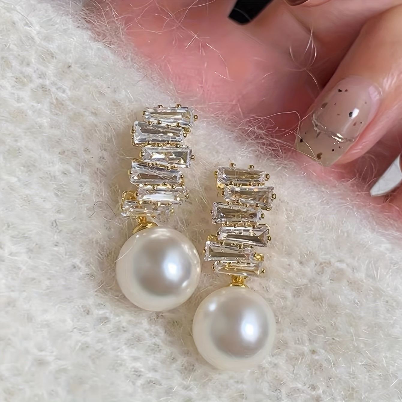 Aretes de Oro con Colgante de Perlas Distinción – Bañado en oro de 18k