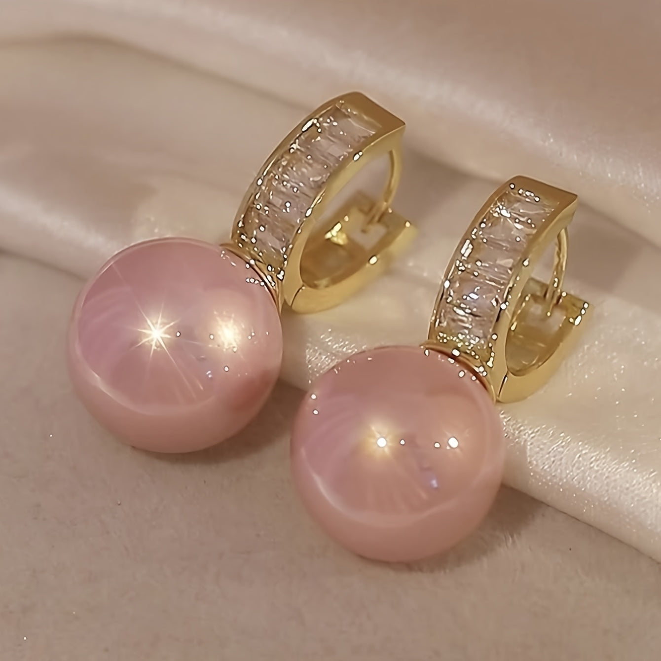 Aretes de Perlas con Circonia Imperial – Bañado en oro de 18k