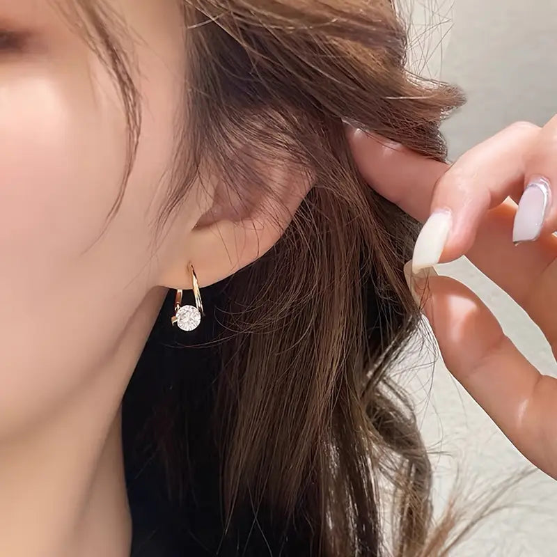 Aretes de Aro con Circonia Aura Dorada – Bañado en oro de 18k