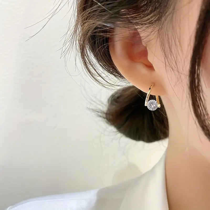 Aretes de Aro con Circonia Aura Dorada – Bañado en oro de 18k