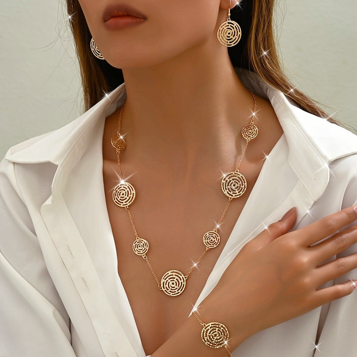 Conjunto Reina Circular – Lujo intemporal bañado en oro de 18k