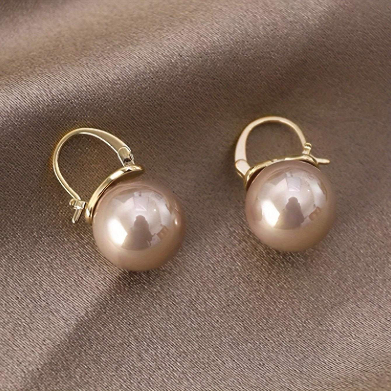 Aretes de Perlas Lujo Absoluto – Bañado en oro de 18k