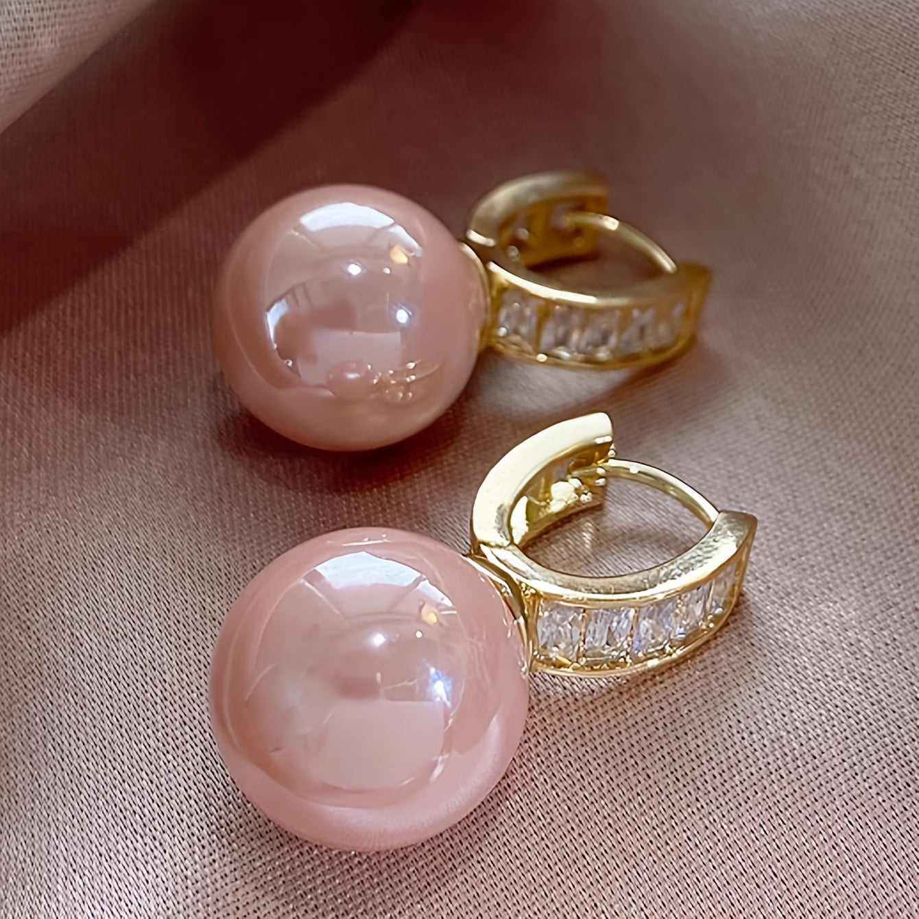 Aretes de Perlas con Circonia Imperial – Bañado en oro de 18k