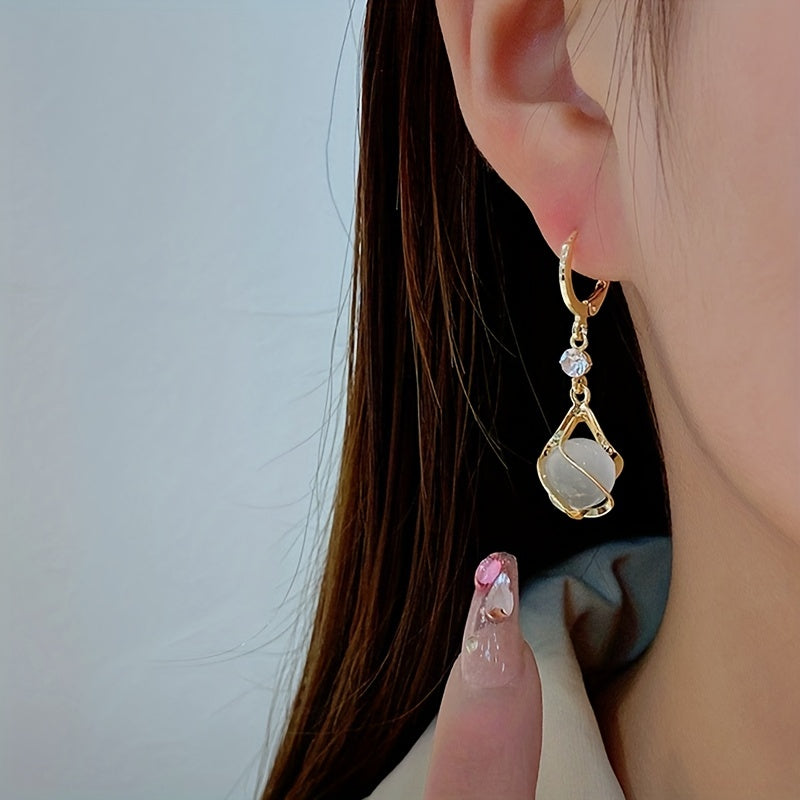 Aretes de Aro con Colgante de Perlas – Bañado en oro de 18k