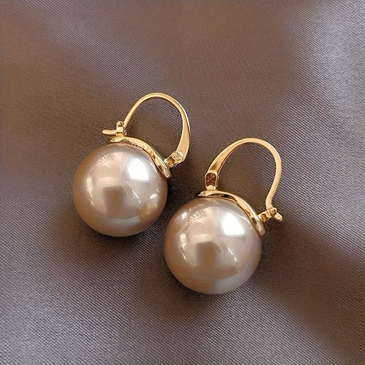 Aretes de Perlas Lujo Absoluto – Bañado en oro de 18k