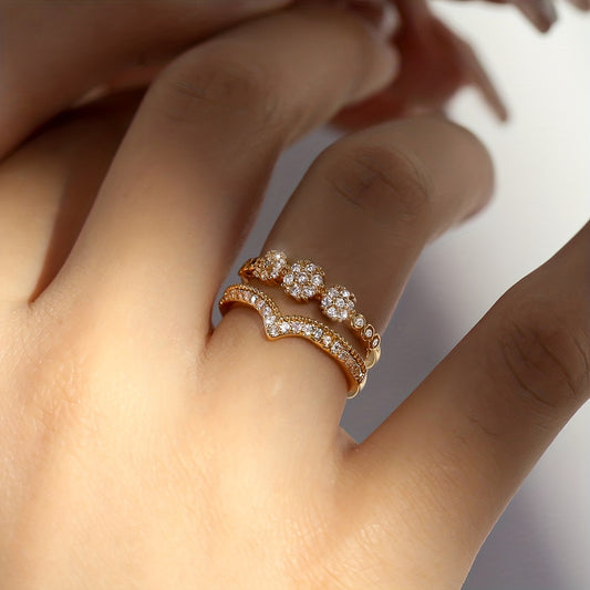 Anillo Ajustable con Circonias Plenitud - Bañado en oro de 18k