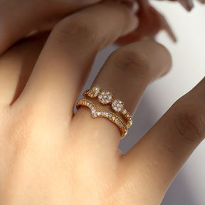 Anillo Ajustable con Circonias Plenitud - Bañado en oro de 18k