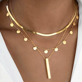Collar Triple con Congante de Oro Gala Real - Bañado en oro de 18k