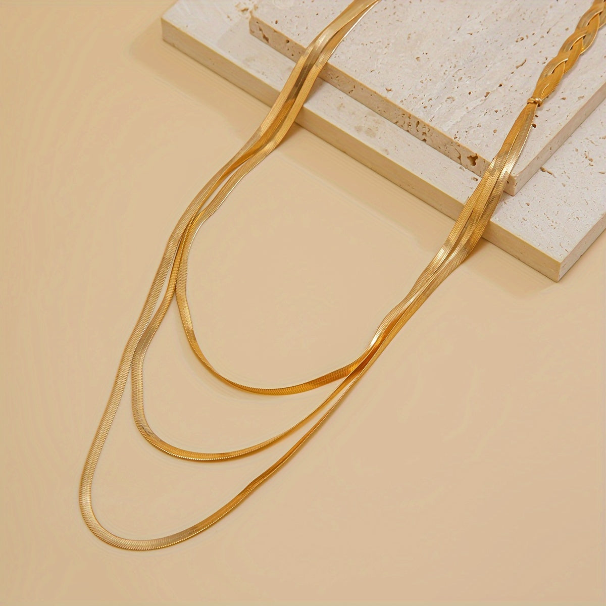 Collar Triple Mujer Moderna – Bañado en oro de 18k