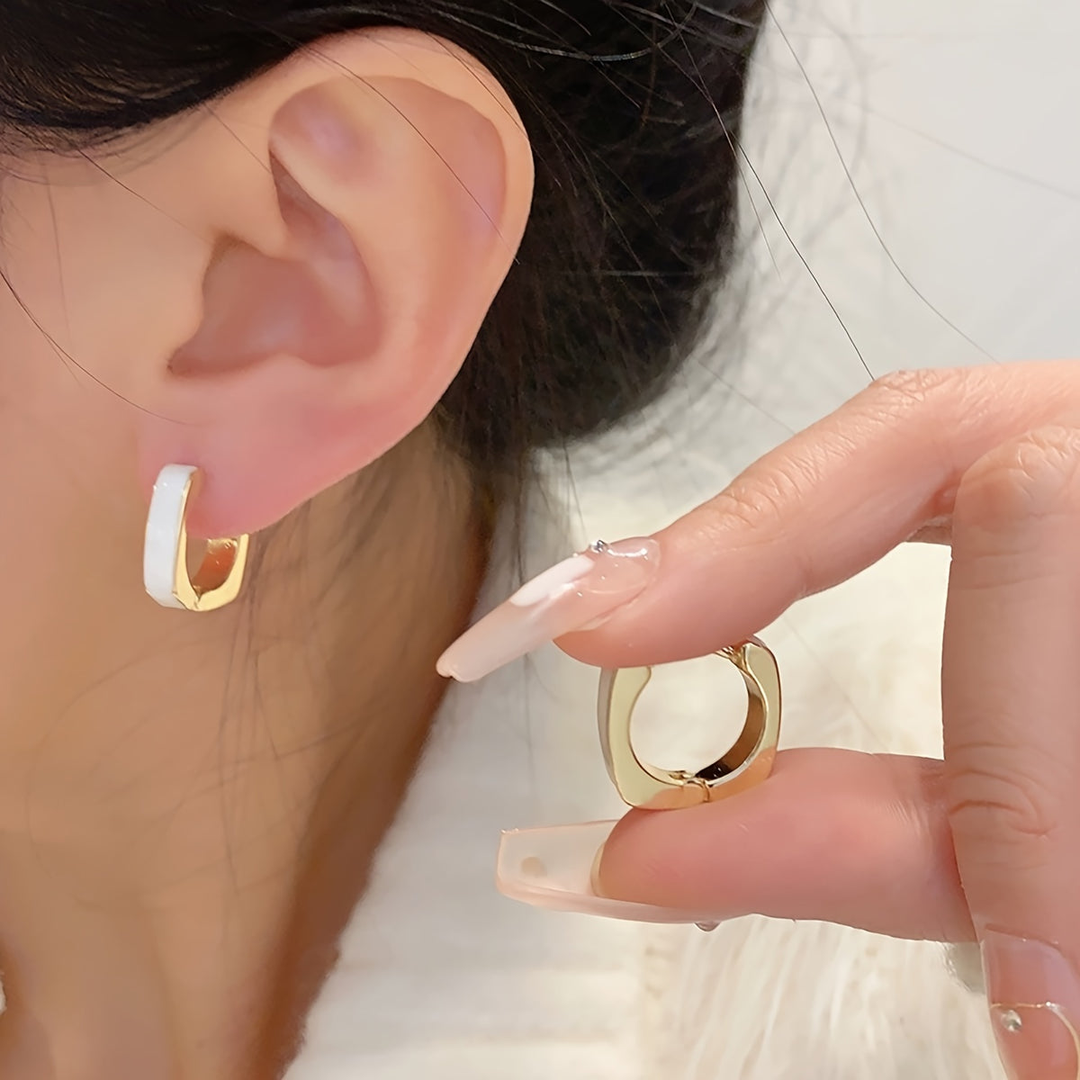 Aretes de Aro Elegancia Real – Bañado en oro de 18k