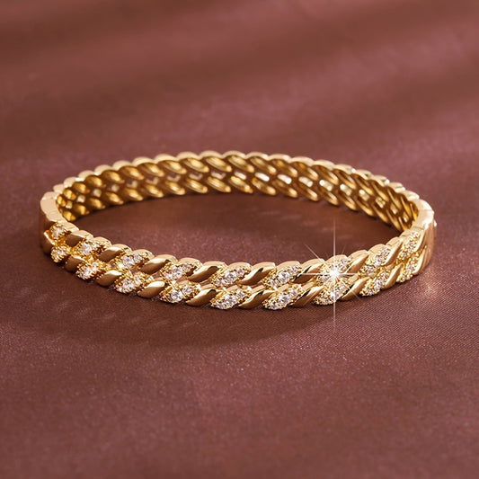 Pulsera Minimalista Retorcida Con Circonitas - Bañado en oro de 18k