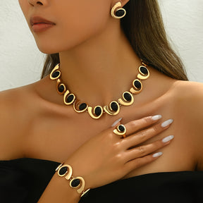 Conjunto de Joyería Negra y Oro Geométrico Bañado en Oro de 18k