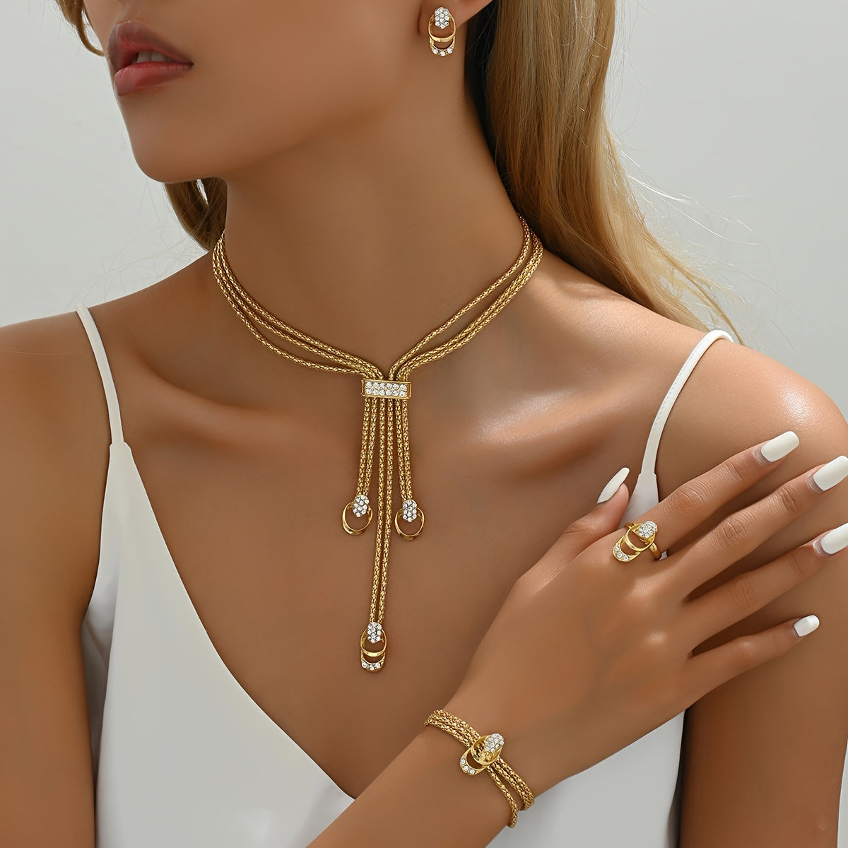 Conjunto Aurora Dorada – Brillo eterno bañado en oro de 18k