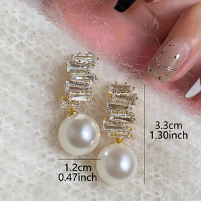 Aretes de Oro con Colgante de Perlas Distinción – Bañado en oro de 18k